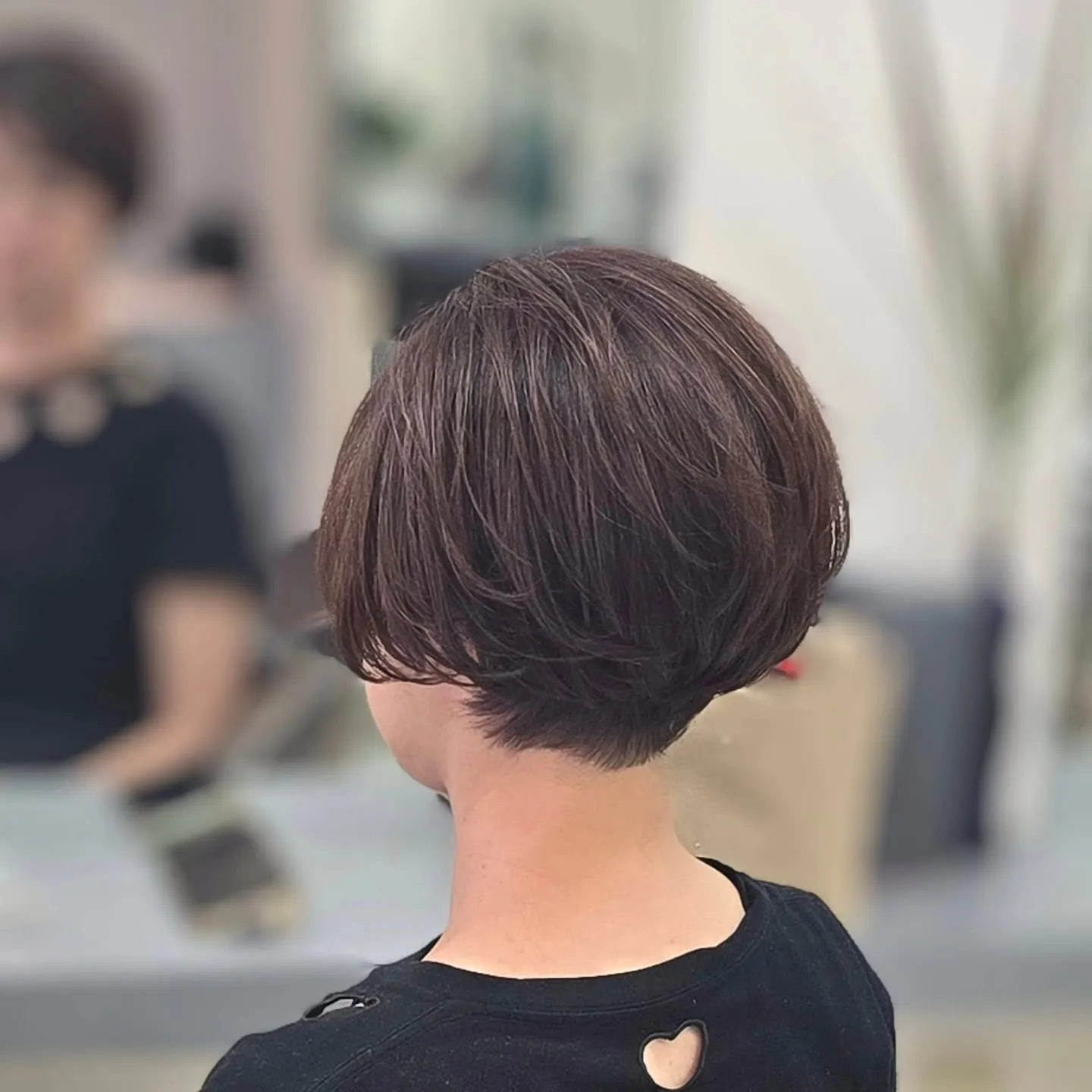 【美容室ロゼ 那古野】